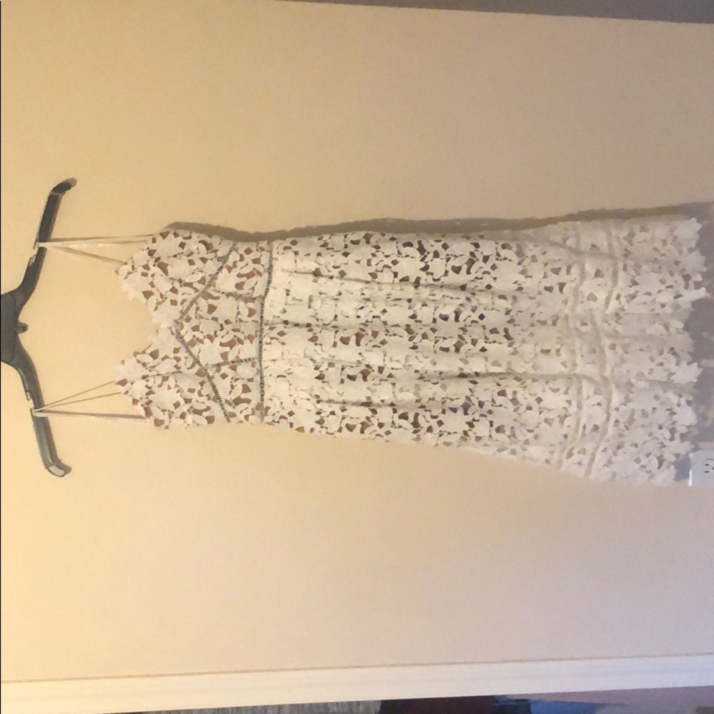 Self-portrait white lace dress